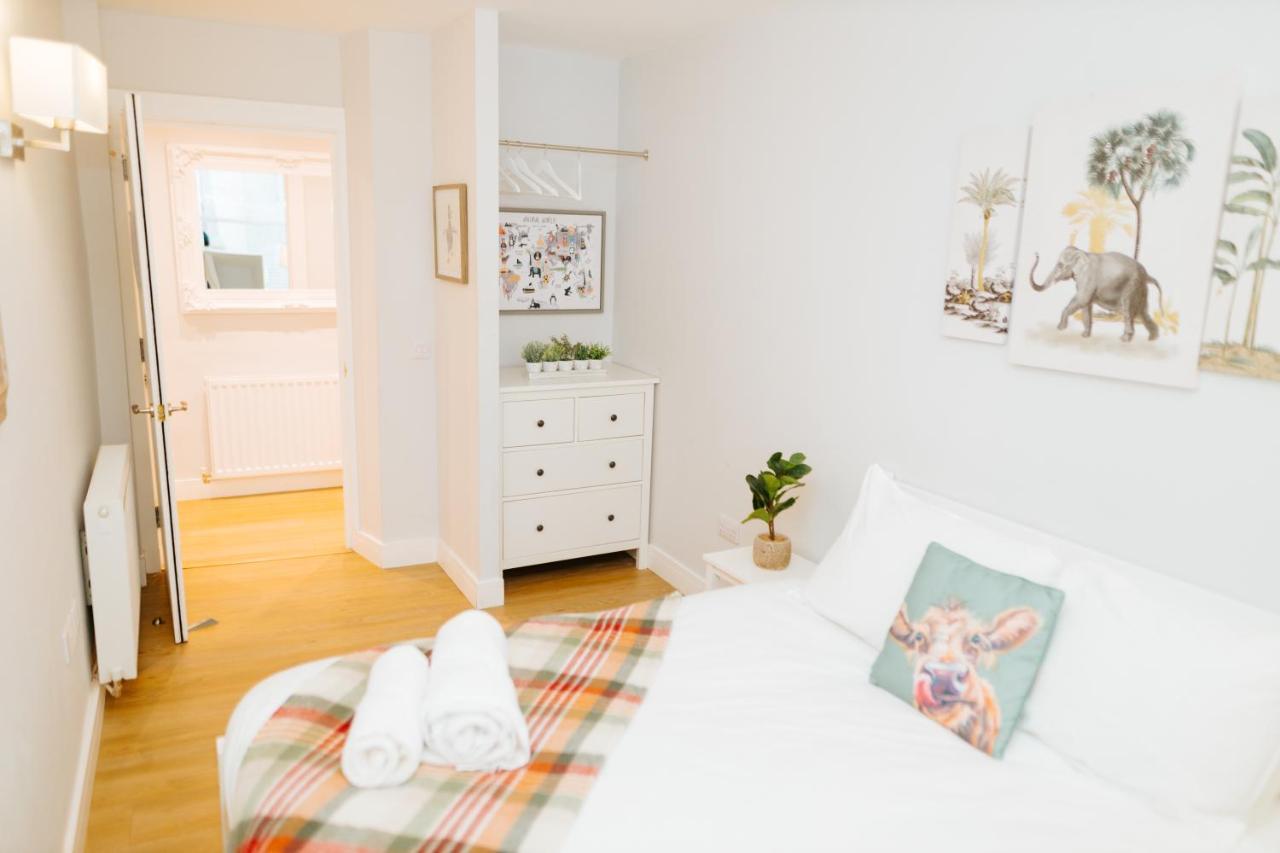 Luxury Modern 3 Bedroom Apartment In City Centre EDI Exterior foto