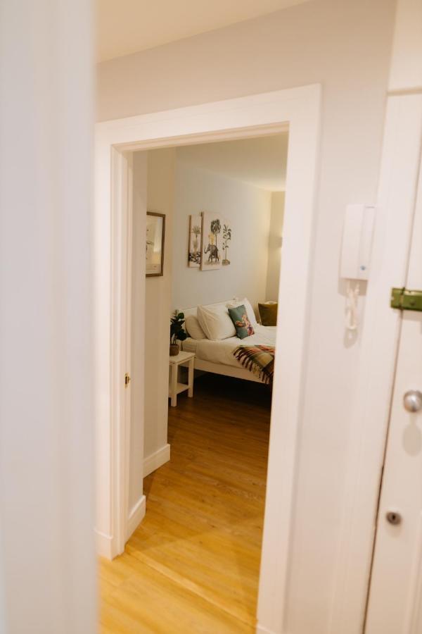 Luxury Modern 3 Bedroom Apartment In City Centre EDI Exterior foto